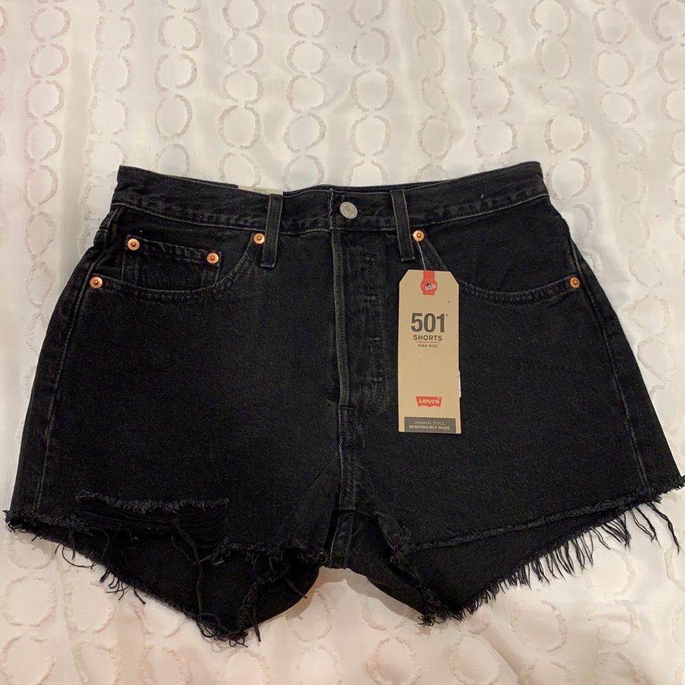 Levi’s 501 high-waisted shorts